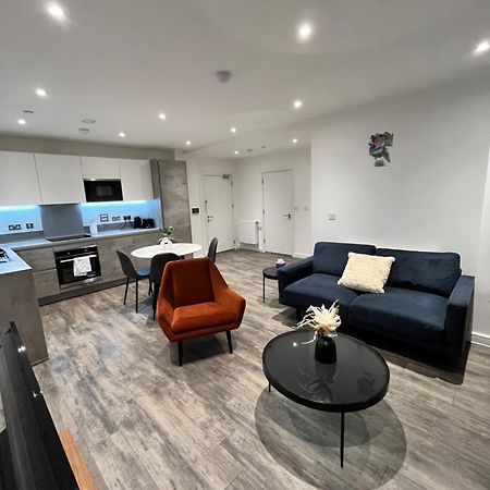 One Bedroom Apartment Barking  Ngoại thất bức ảnh