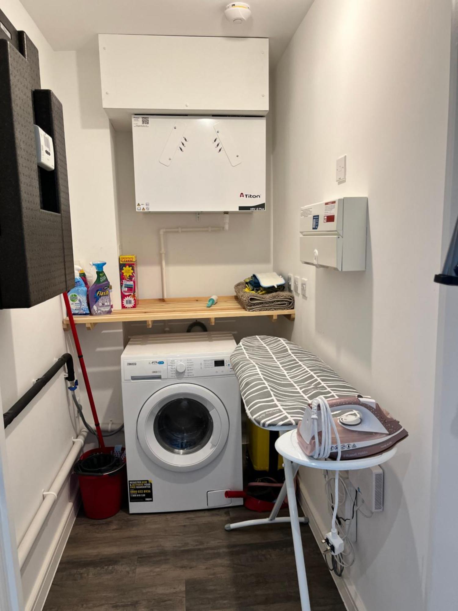 One Bedroom Apartment Barking  Ngoại thất bức ảnh